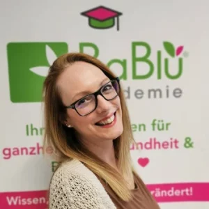 Lisa Zeilbauer BaBlü®️Praxis Aromastreichungen Lisa Zeilbauer Aroma Körperarbeit