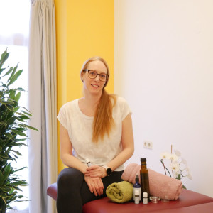 Lisa Zeilbauer BaBlü®️Praxis Aromastreichungen Behandlungsraum Lisa Zeilbauer Graz“